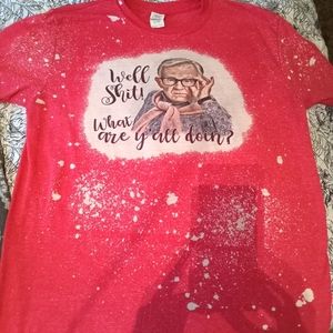 Red Bleached Style Leslie Jordan T-shirt Size Large